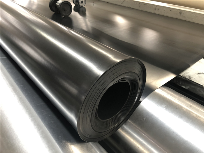 朝阳HDPE土工膜的性能特点？