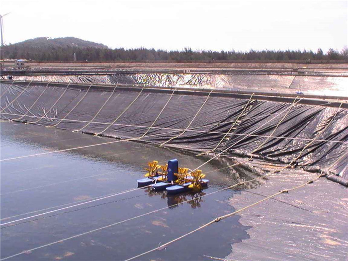 朝阳人工湖及水库土工膜施工