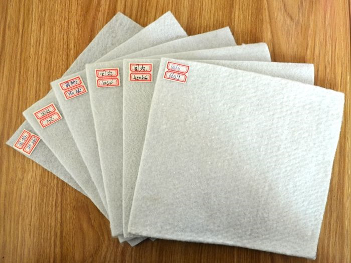 海淀短丝土工布使用的原料