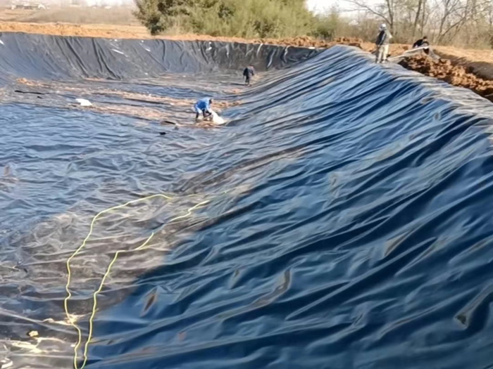 门头沟鱼塘用防渗土工膜的好处